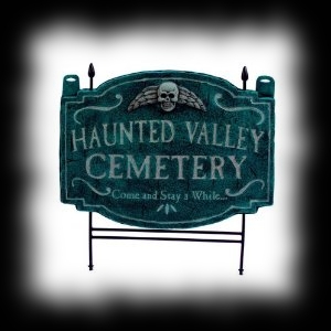 Haunted Valley Outdoor Cemetery Sign Decoration